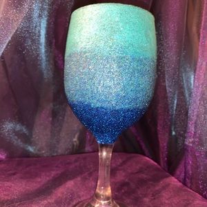 Customized wine glass